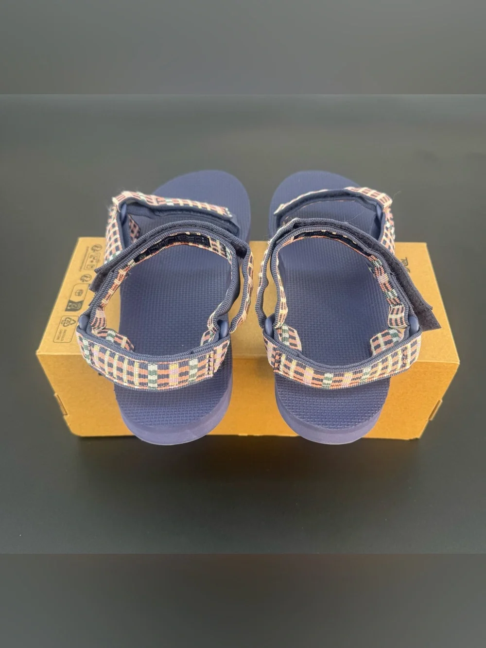 Teva Women Navy and Pink Geometric Strap Sandal Size 10